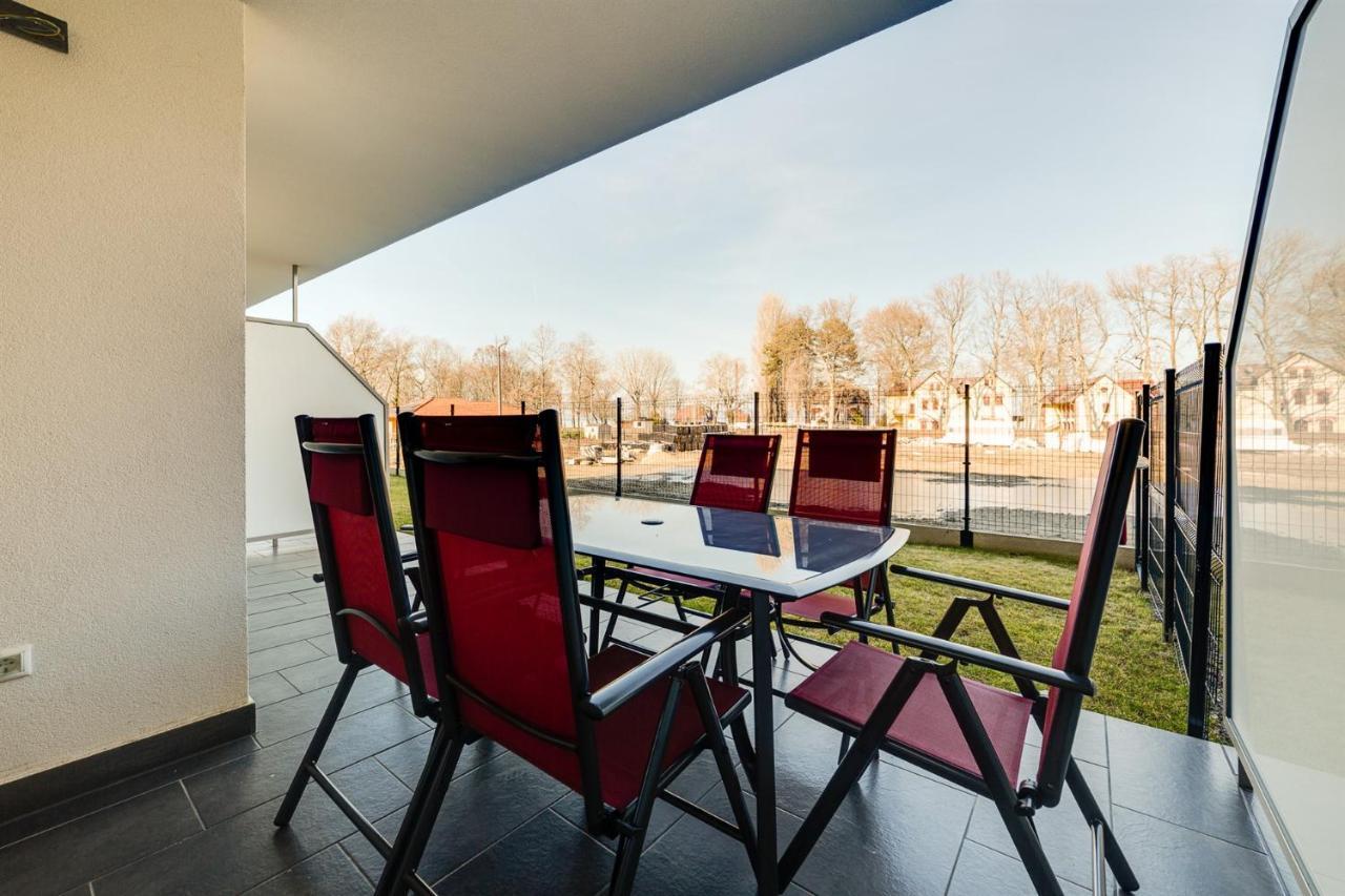 Forest Foeldvar Apartmanok By Bltn Balatonföldvár Exterior foto