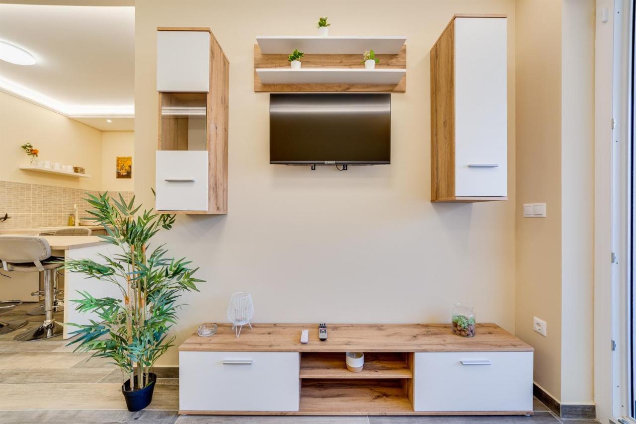 Forest Foeldvar Apartmanok By Bltn Balatonföldvár Exterior foto