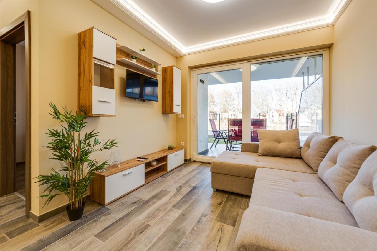 Forest Foeldvar Apartmanok By Bltn Balatonföldvár Exterior foto