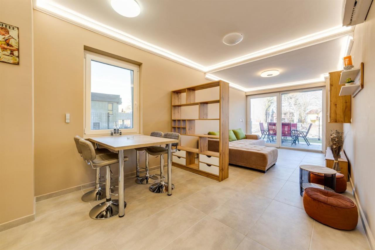 Forest Foeldvar Apartmanok By Bltn Balatonföldvár Exterior foto