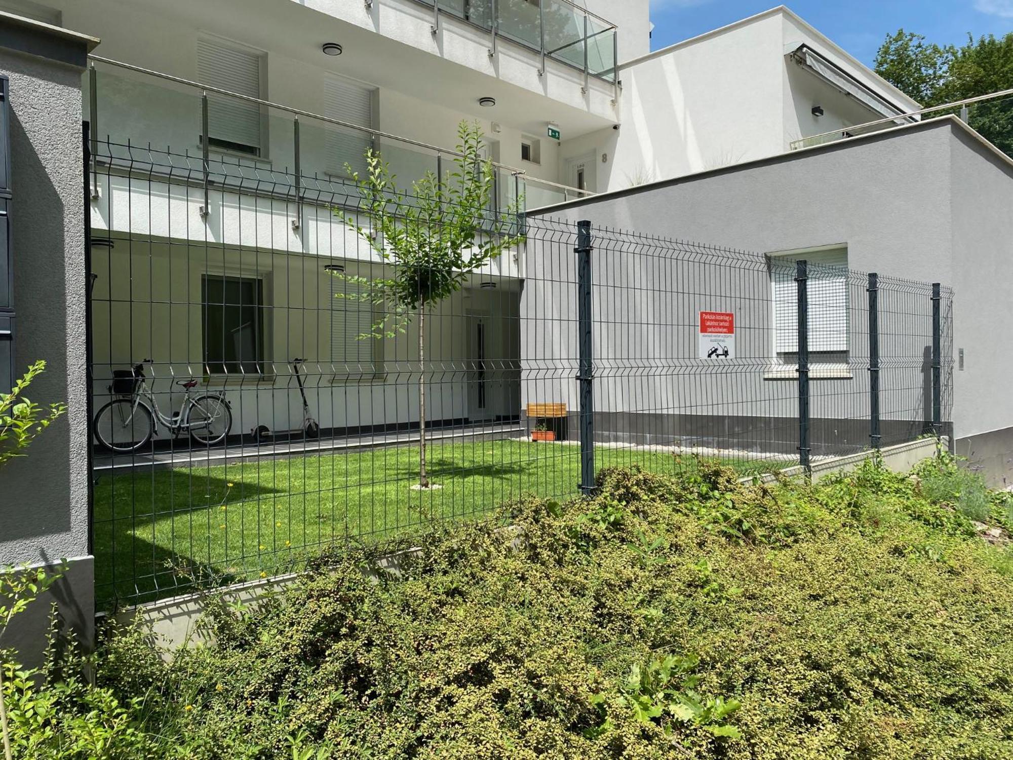 Forest Foeldvar Apartmanok By Bltn Balatonföldvár Exterior foto